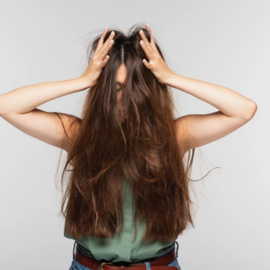 Czy da się odbudować spalone włosy? Poznaj nasze propozycje